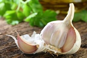 aglio come mezzo per rimuovere i papillomi